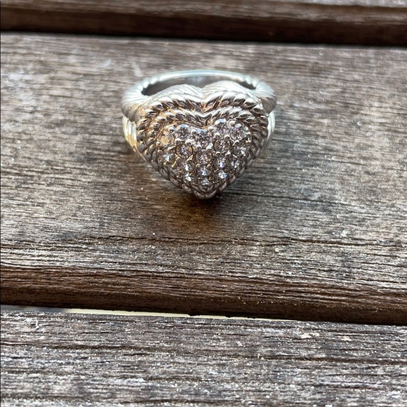 Judith Ripka Jewelry - Judith Ripka Pavé Heart Ring size 5